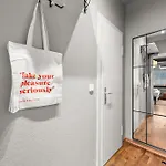 Medienhafen Designer Appartement *
